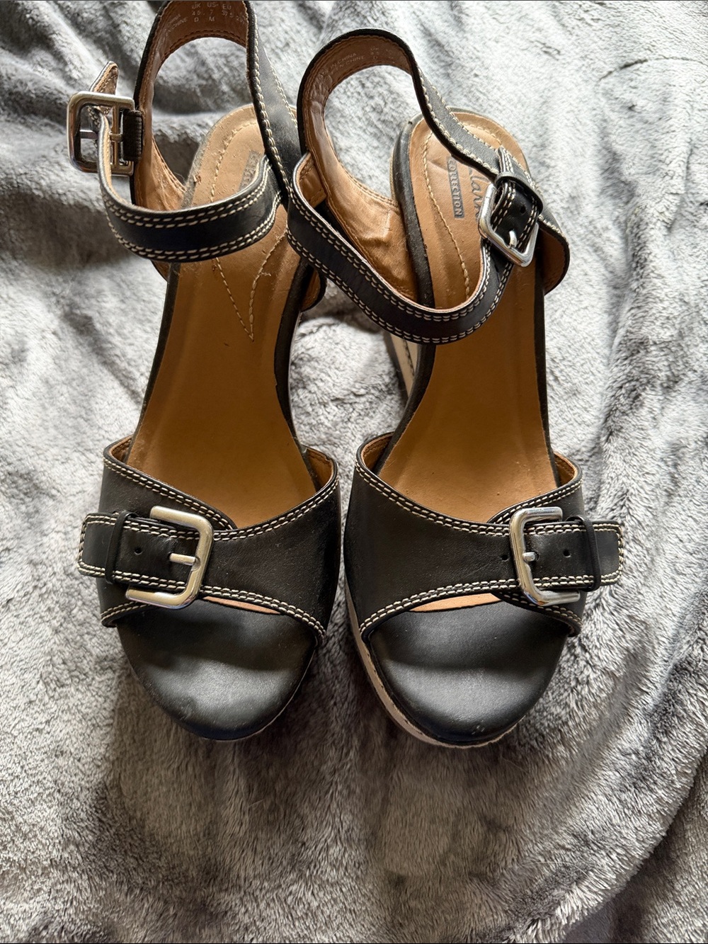 Women's Clarks Black Ankle-Strap Buckle Sandals